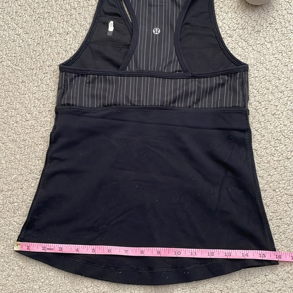 Lululemon deep v tank black with black and grey stripes - Picture 6 of 8